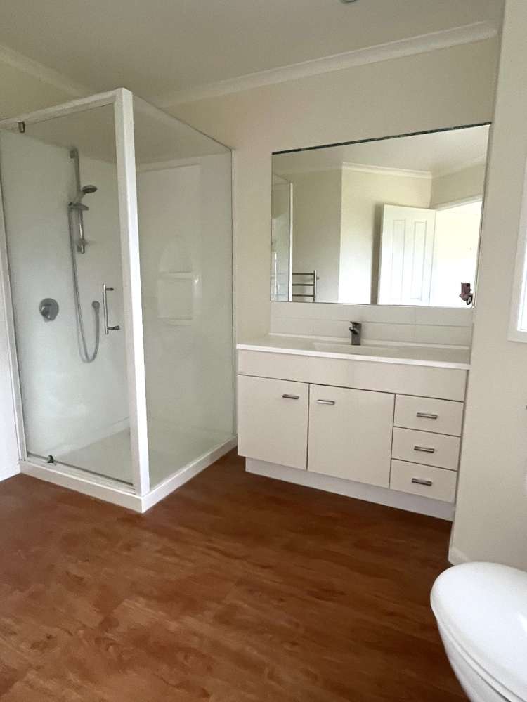 27 Carrington Drive 10114_6