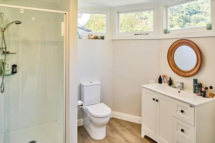 68 Cheviot Road, Lowry Bay Eastbourne_25