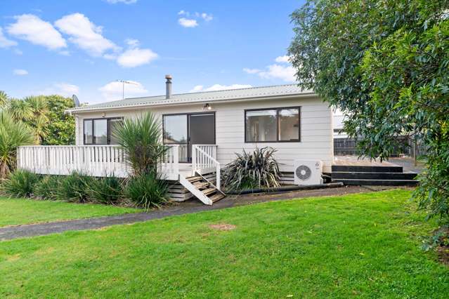 55 Stevenson Road Clarks Beach_1