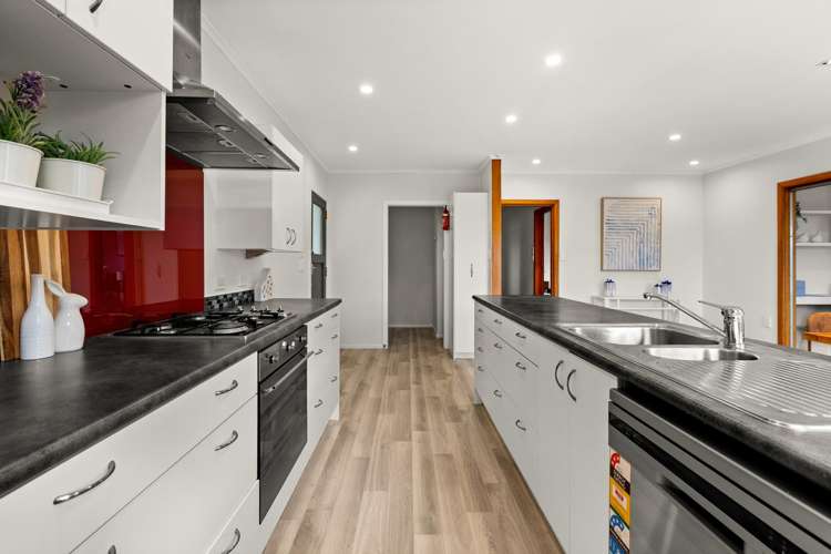 47 Wycliffe Street Onekawa_3