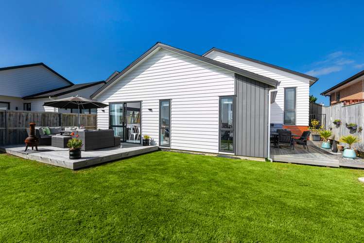 25 Resolution Drive Gulf Harbour_12