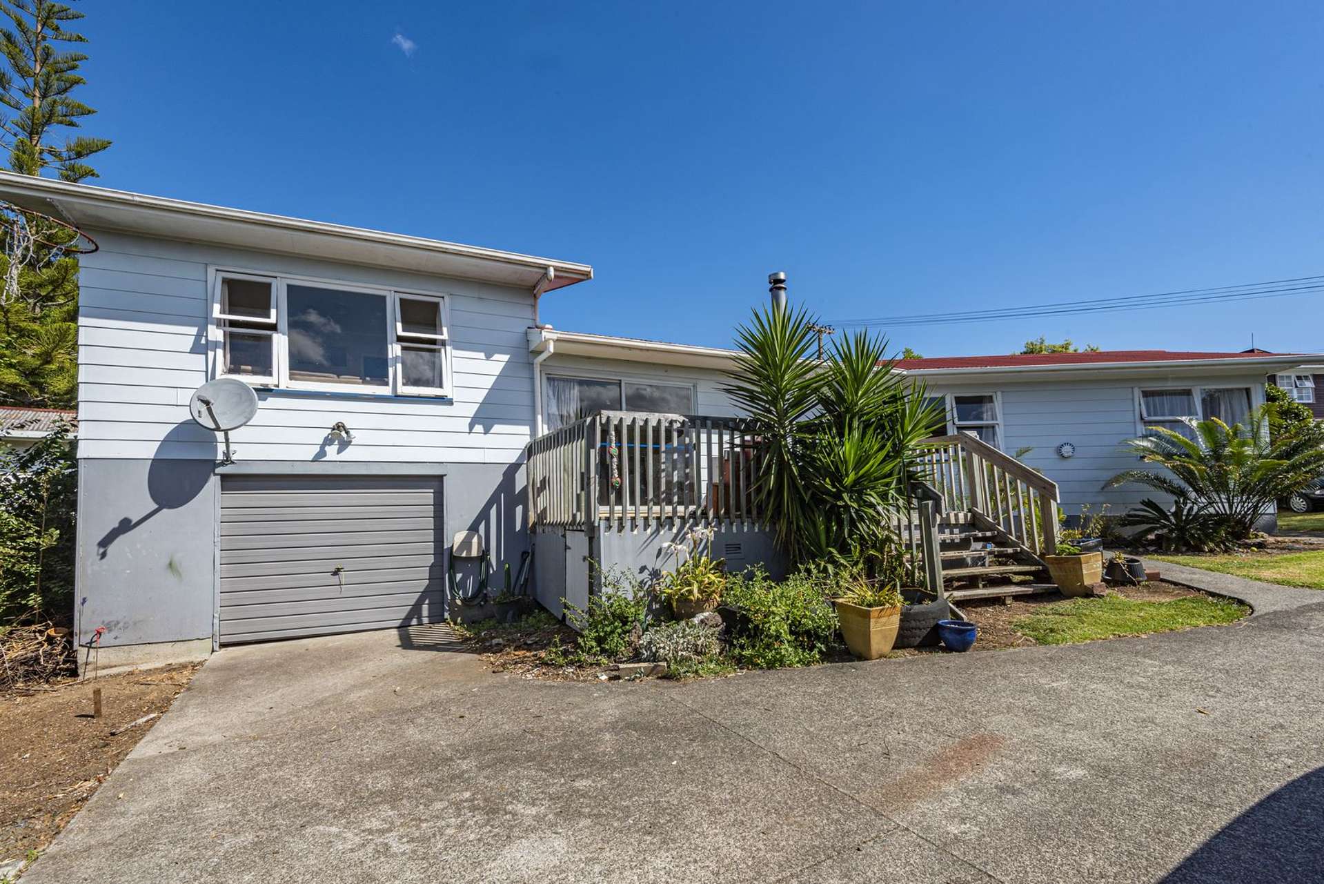 15 Clotworthy Crescent Onerahi Whangārei Houses for Sale One Roof