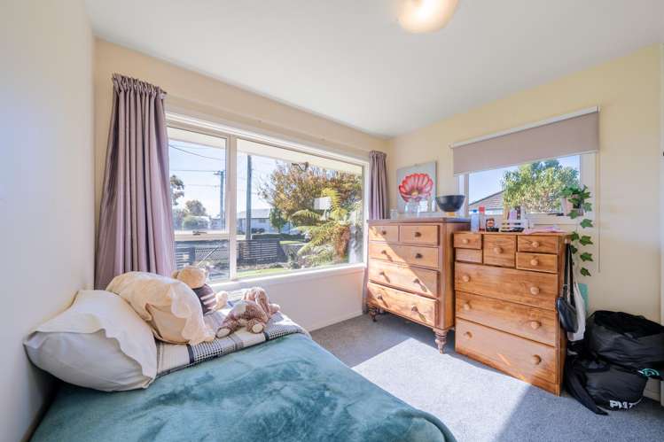 14 Bideford Place Dallington_21