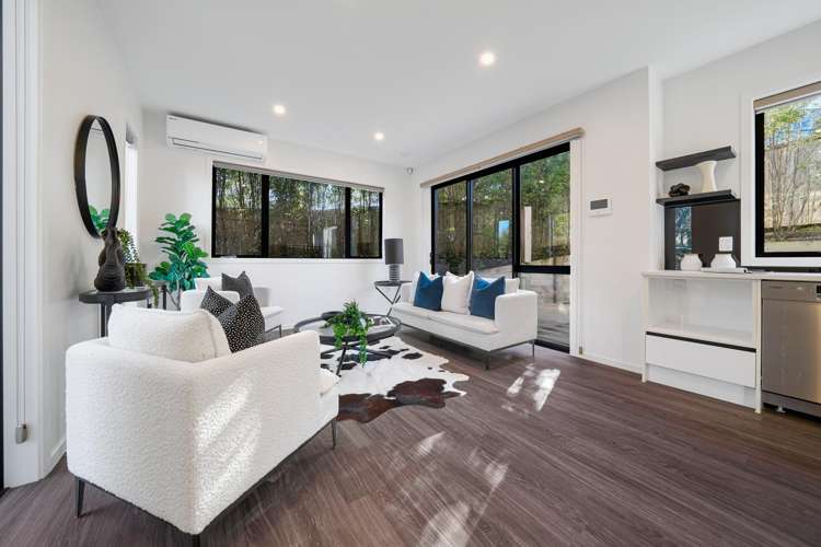 2A Marina Road Torbay_7