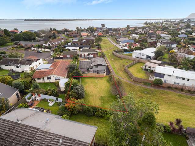 14 Takahe Place Matua_1