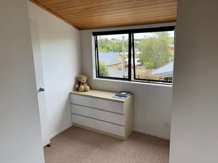 34 Holiday Road Stanmore Bay_15