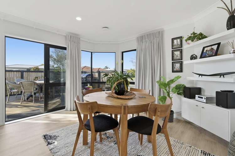 15 Ngahere Street Otumoetai_7