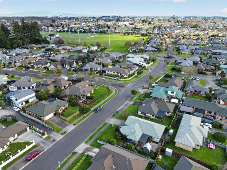 35 Nottingham Drive Hamilton East_21
