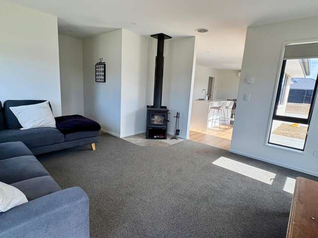  37 Eric Crozier Road Darfield_3