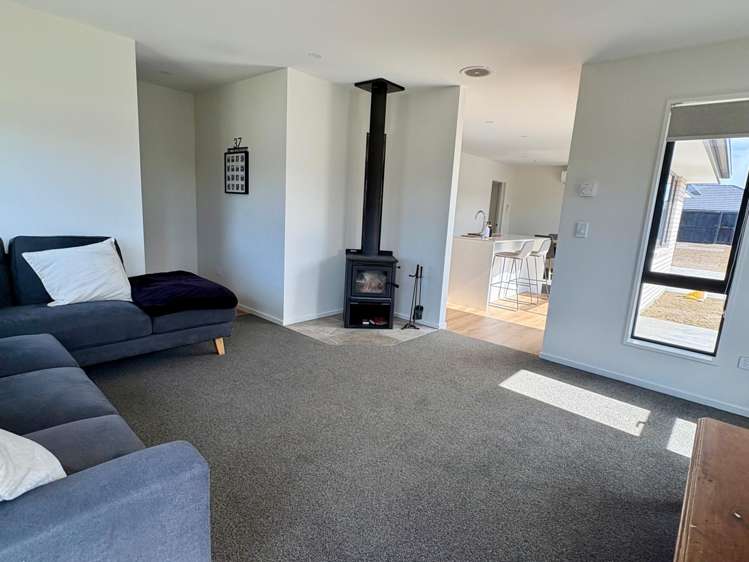  37 Eric Crozier Road Darfield_3