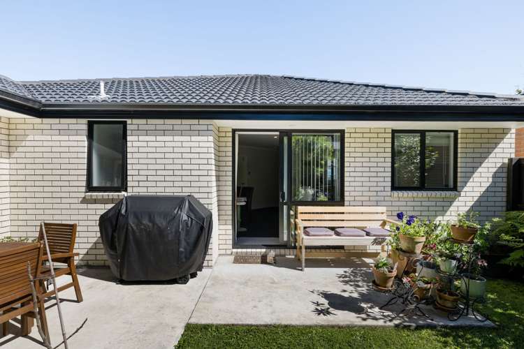2/9 Matipo Crescent Pukete_12