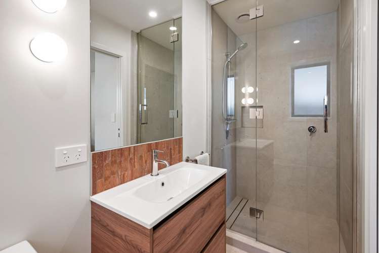 55 Marine Parade Mt Maunganui_19