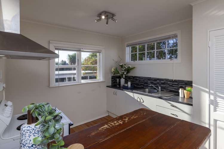 6 Rewa Road Raumati Beach_7