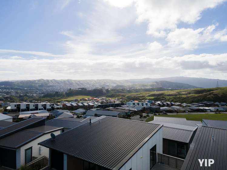 68 Cedarwood Street Woodridge_31