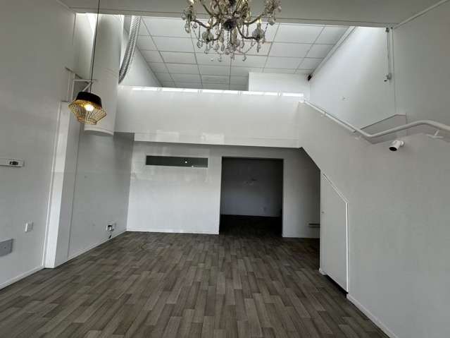 Shop 8/25 Anzac Road Browns Bay_3