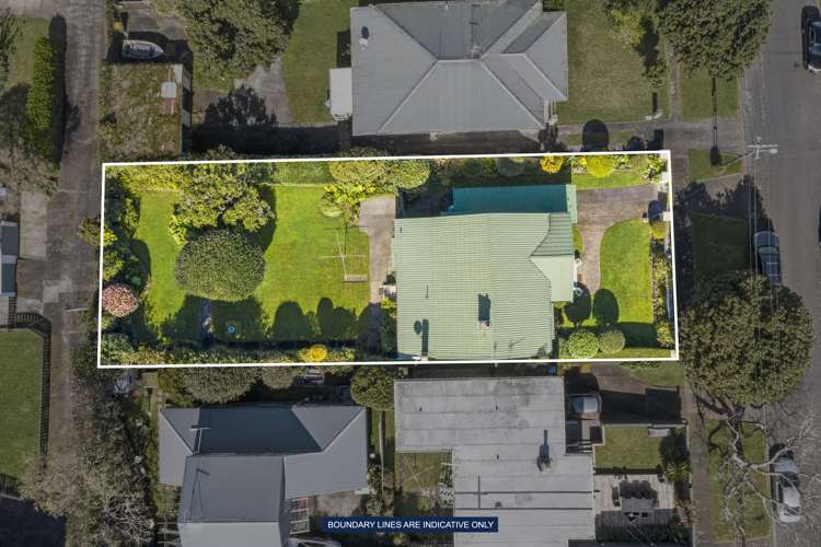 17 Vinter Terrace Mount Albert_13