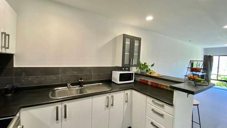 19/43 Goldridge Way Queenstown_7