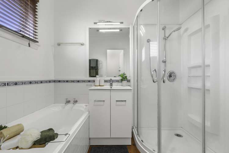 172 Western Hills Drive Kensington_12