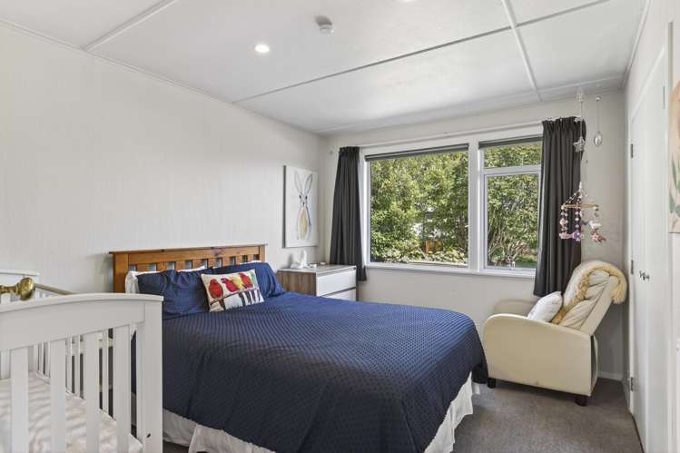 10 Holford Street Westown_11