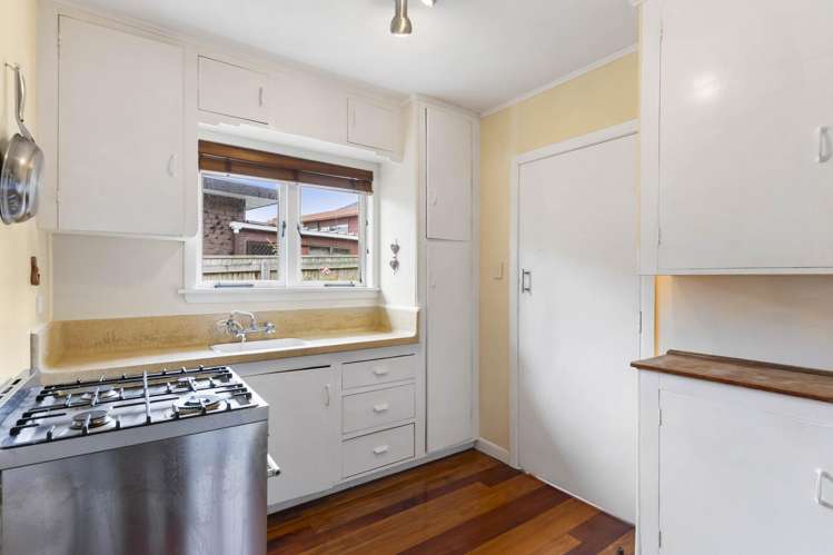 578 Beach Road Rothesay Bay_9