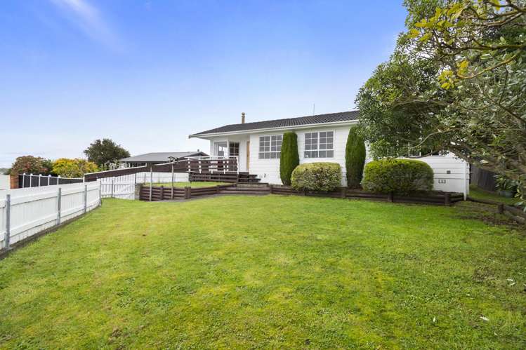 8 Belk Place Feilding_16