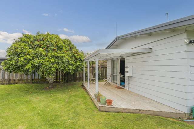 1 Cholmondeley Crescent Whitianga_2