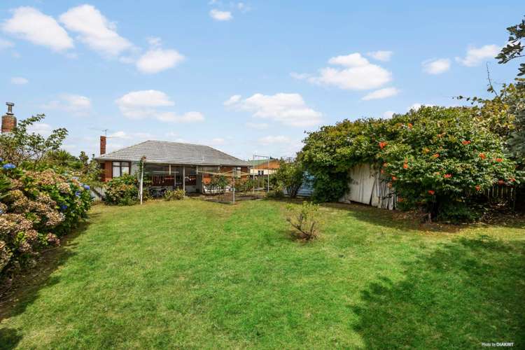 6 Blossom Lane Manurewa_16