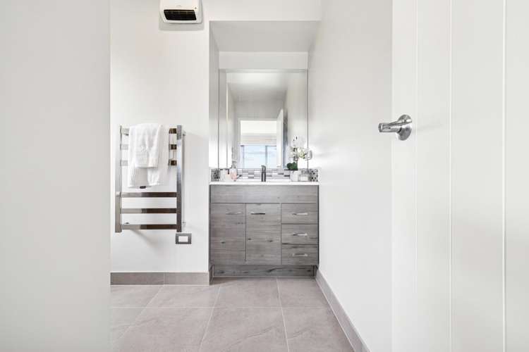 3 Cranleigh Way Bombay_25