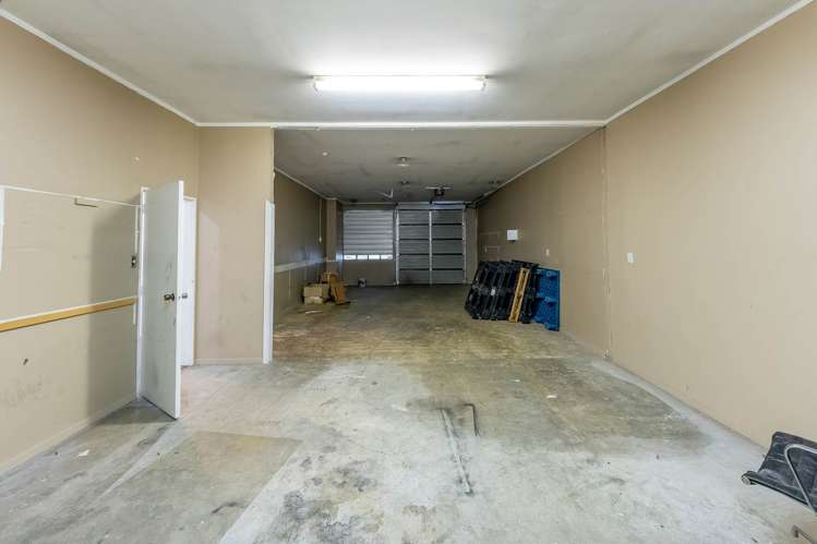 Unit 2/21 Street Papakura_12