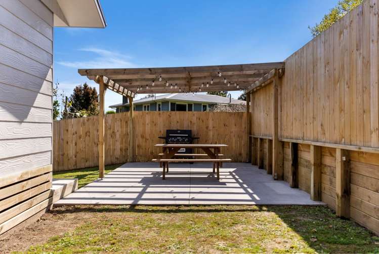 2/63 Rosier Road Glen Eden_15