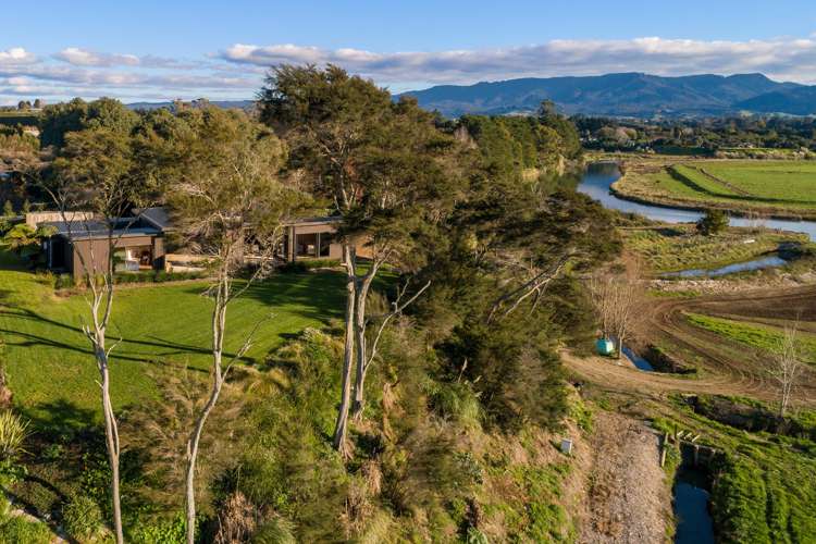 24 Banks Drive Aongatete_14