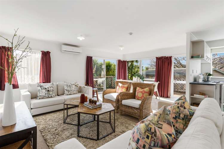 2/27 Withers Road Glen Eden_3