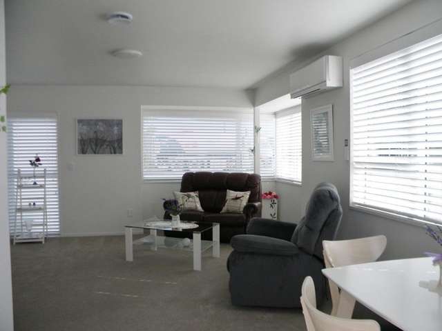 70 Fitzherbert Street Hokitika_2