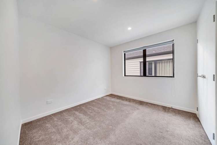 38 Ascent Street Flat Bush_22