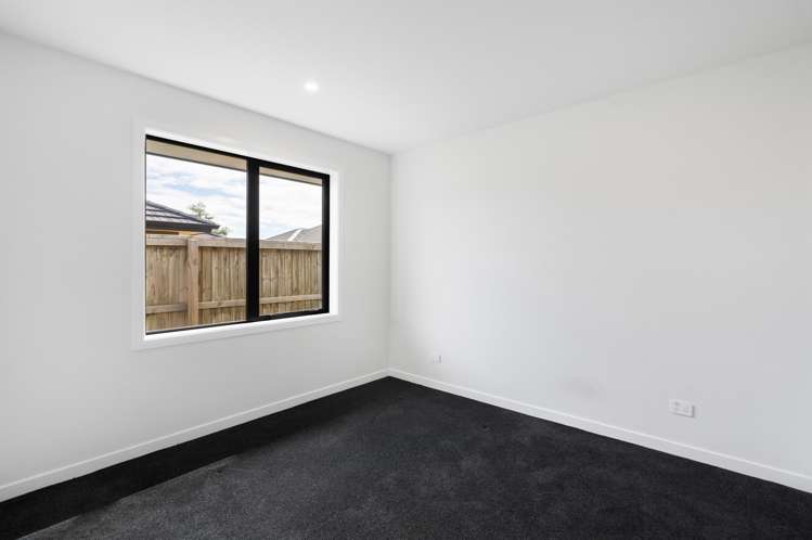 34 Agathis Crescent Wigram_15