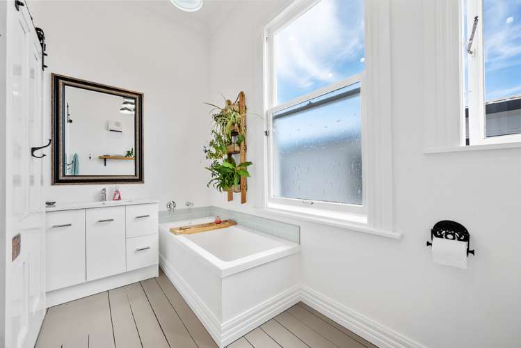 105 Charles Street Blenheim Central_17