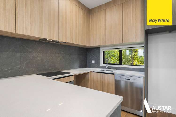  68 Parkwood Avenue Westgate_7