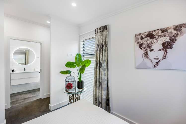 122d Moore Street Howick_15