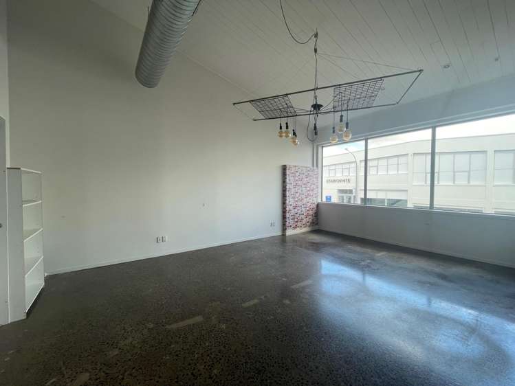 98 Newton Road Newton_5