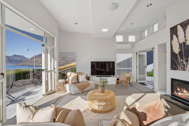 11 Peregrine Place_5