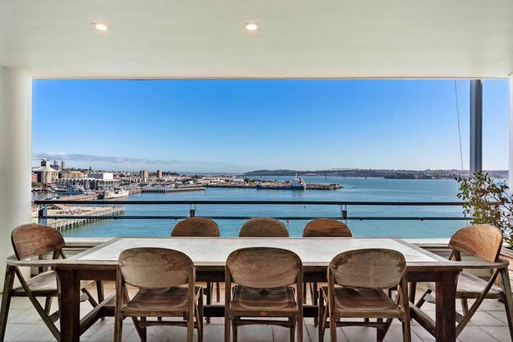51/24 Princes Wharf_0