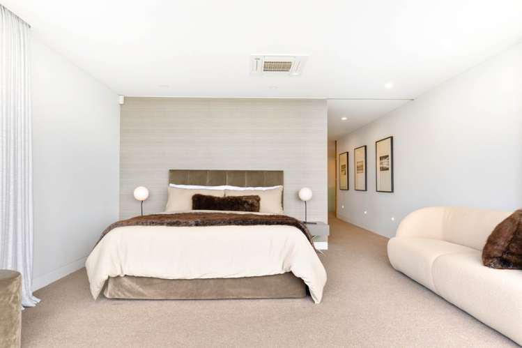 21 Benbow Street St Heliers_18