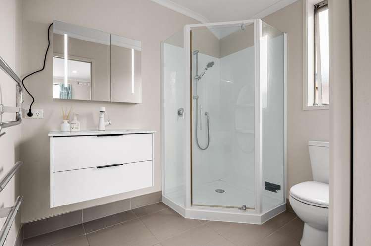 13 Landmark Court Huntington_10