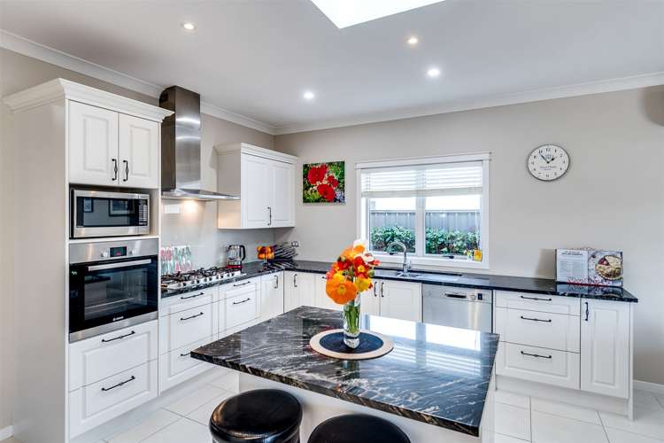 3 Kapiti Drive Poraiti_16