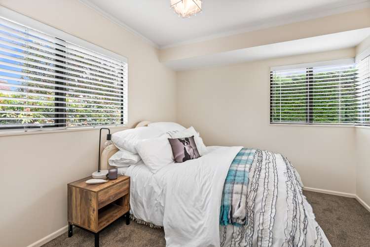 3/5 Anne Road Hillcrest_12