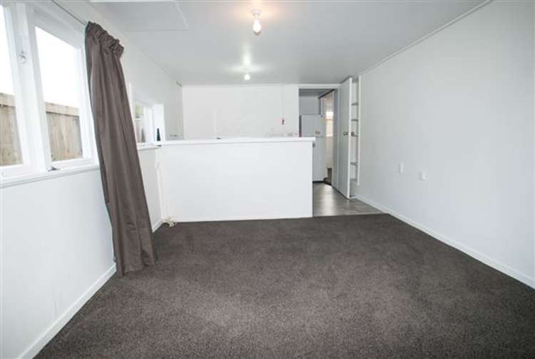 4 Camrose Place Glenfield_13