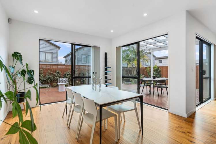 63 Craigs Way Hobsonville_9