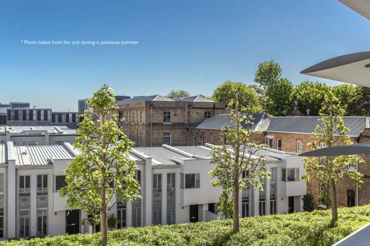 2a/4 Fisher-Point Drive Auckland Central_1