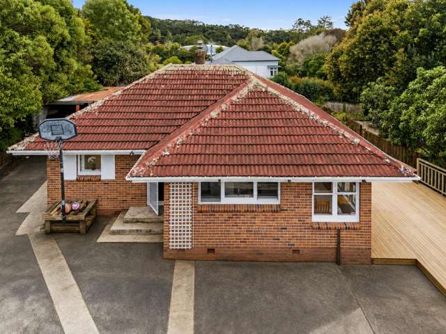 Two Homes, One Opportunity! CASH COW! URGENT SALE