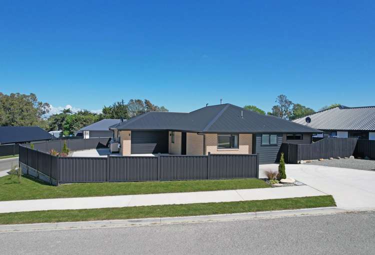 27 Clydesdale Drive_0